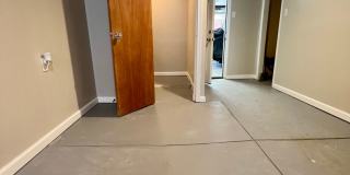 Gorgeous 3-Bedroom Townhome in Juniata! Available NOW! Gallery 21