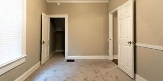 1512 Indianola Ave Gallery 16