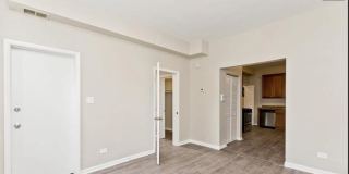 2039 North Honore St. Gallery 3