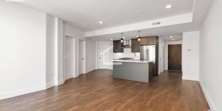 Charming 3 Bedroom-No Broker Fee Gallery 3