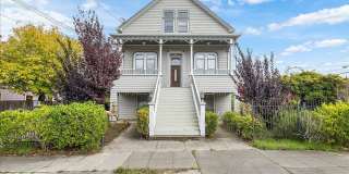 1702 Paru St #B - 4 bedroom | 2 bathroom Gallery 1