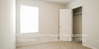 1212 Guthrie Farms Blvd Gallery 17