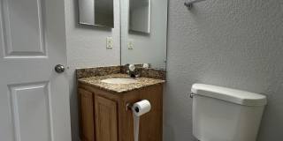 221 SW Palm Drive Gallery 32