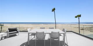 800 W Oceanfront Gallery 15