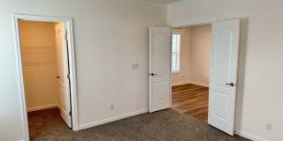 1283 Jamestown Drive Gallery 23