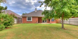 2812 Victoria Drive Gallery 12