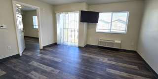 979 Patterson Street Gallery 18