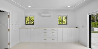 1117 Adams st Gallery 35