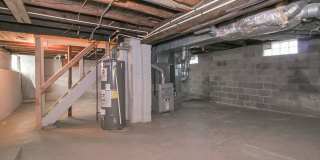 3 bedroom 3 bathroom Single Family Home Gallery 41