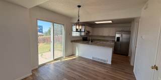 Like New 3 Bed 3 Bath Home Located in Stetson Hills & The Powers Corridor!!! Gallery 13