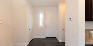 Beautifully Maintained 3 Bed, 2.5 Bath Home in Prime RiverPark Location Gallery 9