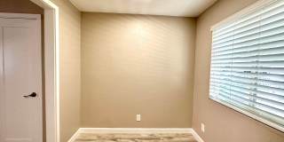 3130 E 4th Street Gallery 28