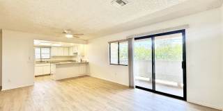 AVAILABLE NOW! 3 Bedroom 2 Bathroom Upper Level Apartment in Palm Desert!! Gallery 3