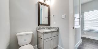 445 Natalen Gallery 21