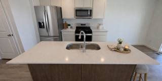 NEW TOWNHOME READY TO MOVE IN! Gallery 6