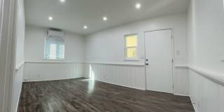 307 North Hollywood Way Gallery 4