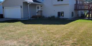 3 BED | 2 BATH | SPLIT-FOYER HOME | RAPID VALLEY Gallery 1