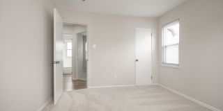26351 Farringdon Ave Gallery 14