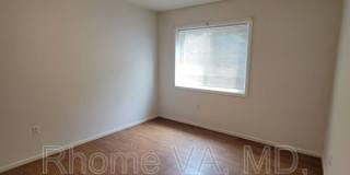 3220 S 28th Street Gallery 14