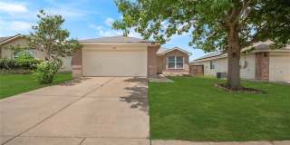 1618 Pin Oak Trail Gallery 1