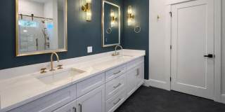 606 E Leonard St Gallery 10