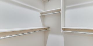 Beautiful Three Bedroom, Two Bathroom Gallery 19