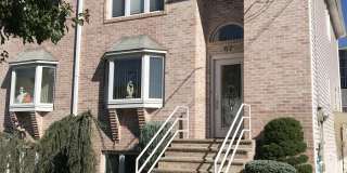 67 Robinson Avenue Gallery 1