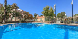 Riverpark apartment homes Gallery 10