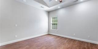 604 NW 17th Court Gallery 9