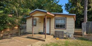 1 Bedroom Cottage in Southside Gallery 1