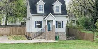 Beautifully renovated 3BR/2BA in Maryville Gallery 1