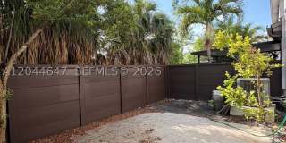15668 NW 91st Ct Gallery 1