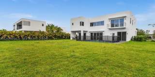 16644 Botaniko DR N Gallery 21