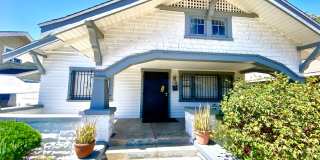 Fantastic Spacious Home 4 bedroom - 2 bath in Vermont Square Gallery 1