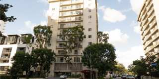 10751 Wilshire Boulevard Gallery 17