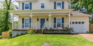 Charming Cul-de-Sac Home with Porch Swing & Wooded Views – 15 Mins from Nashville! Gallery 1