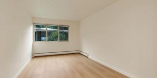 Seasons Apartments Gallery 7