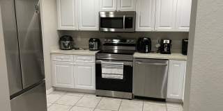 419 Southwest 4th Street Gallery 14