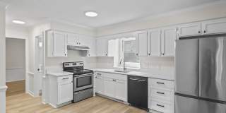 623 Elmwood Court Gallery 17