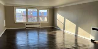 Cozy 2BR 2nd Floor Apartment in Warren Gallery 1
