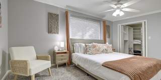 1027 W 19TH Street Gallery 55