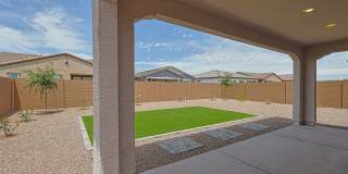 Beautiful 4 Bedroom in Aloravita Community Gallery 34