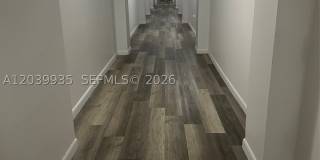 4158 Inverrary Dr Gallery 1