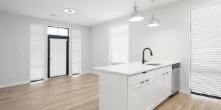 Crossline Gallery 17