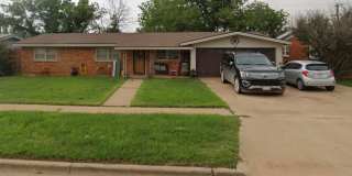 1408 East Broadway Street Gallery 1