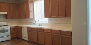 Lincoln Crossing, 2 Story 4 Bedroom, 2.5 bath, 2225sqft, Access to Clubhouse Pool & Amenities, Cul-de-sac, Large Rear Yard Gallery 19