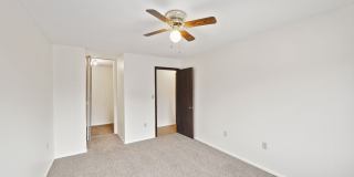 Van Dyke Apartments Gallery 33