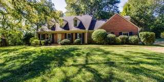 Huge Yard and Privacy, Right on Hillsboro Road at Fieldstone Farms! Gallery 1