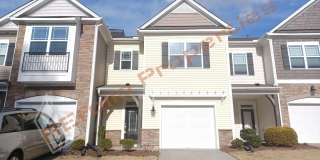 Lovely 3 Bedroom, 2.5 Bath, 1-Car Garage Townhome w/Screened Patio @ Everett Crossing, Morrisville, Available June 7th! Gallery 1