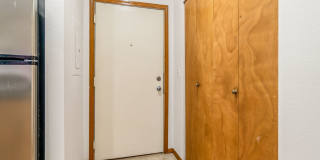 1 Bedroom Apartment Next To Cal Anderson Park! *Utilities and Garage Parking Included!* Gallery 5